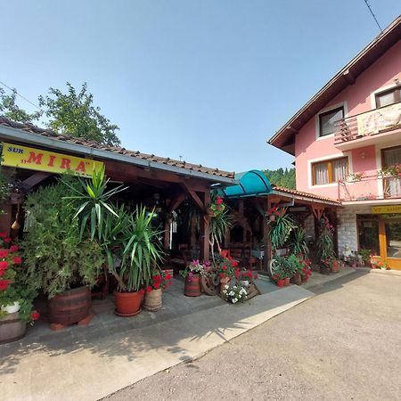 Apartment "Mira" 福查 外观 照片