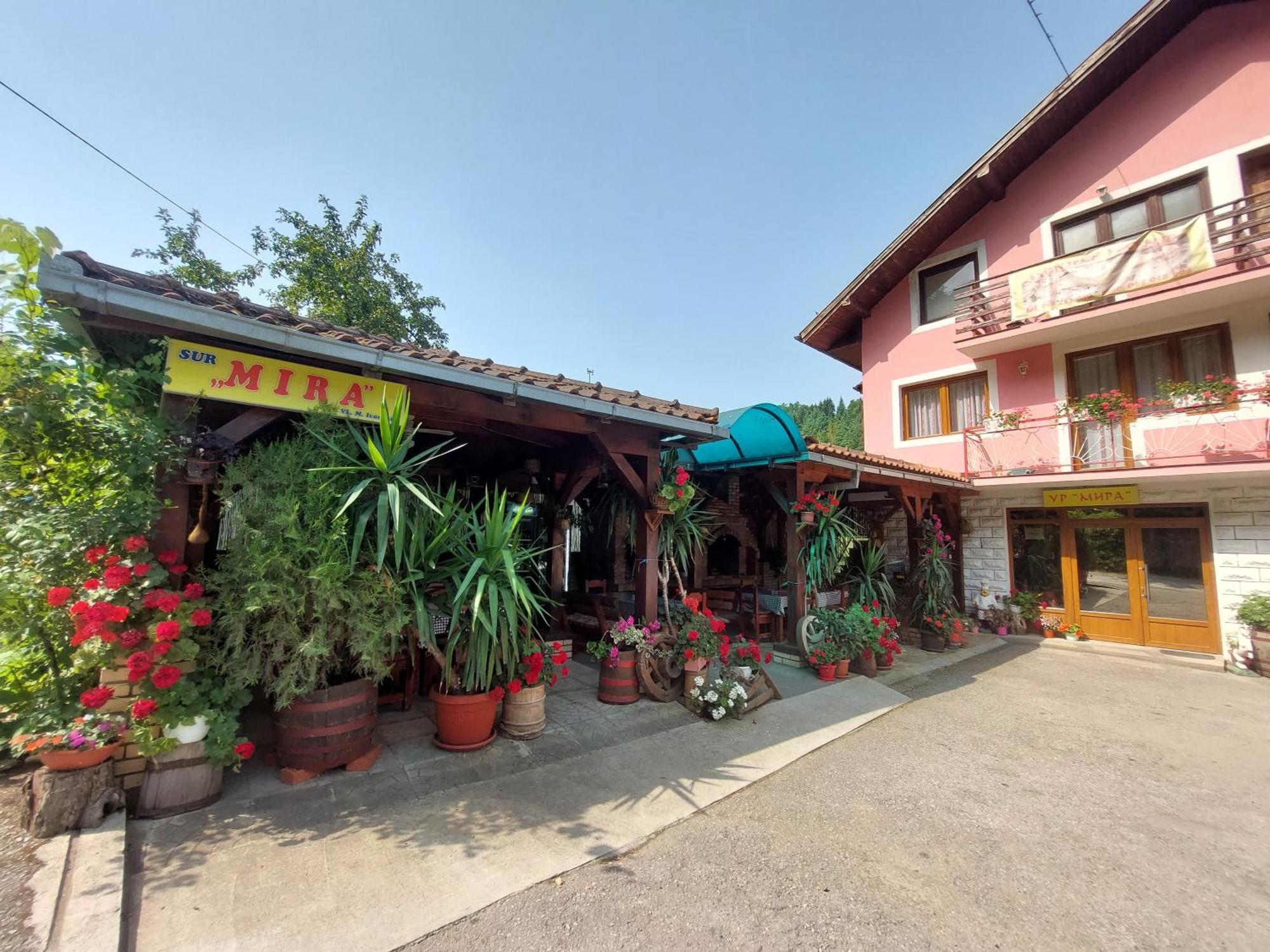 Apartment "Mira" 福查 外观 照片